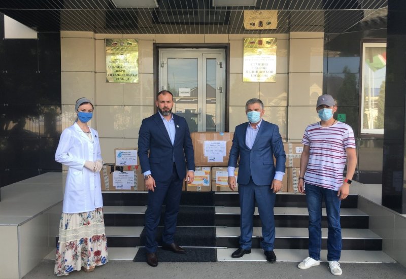 ЧЕЧНЯ. Активисты ОНФ передали Республиканской станции скорой медицинской помощи средства индивидуальной защиты