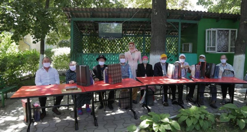 ЧЕЧНЯ. Дому престарелых в Киргизии передали подарки от Фонда Ахмата-Хаджи Кадырова