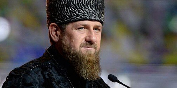 ЧЕЧНЯ.  Кадыров поможет 207 женихам выкупить невест
