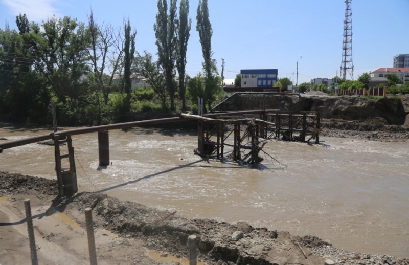 ЧЕЧНЯ. В Грозном реконструируют два моста через реку Сунжа.