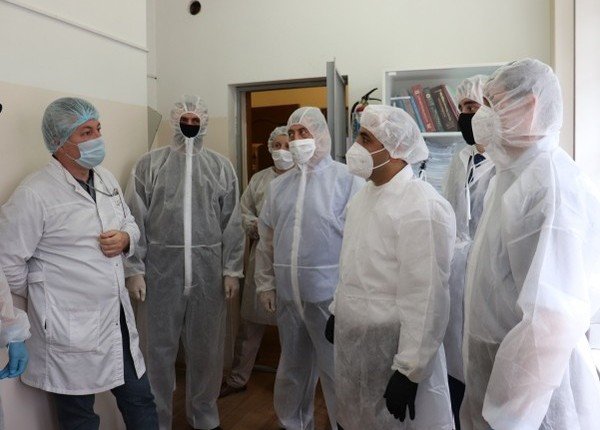 КЧР. Рабочая группа Оперштаба КЧР посетила больницу в городе Карачаевске