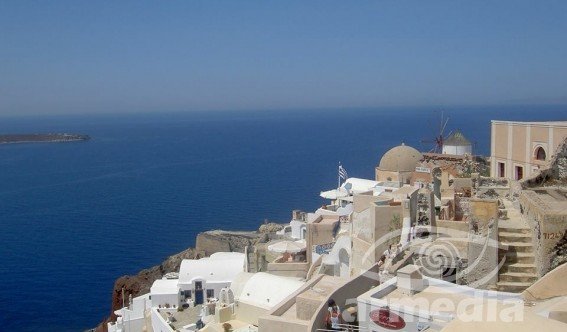 В Грецию прибыли первые «посткарантинные» туристы: пассажиров из других стран будут тестировать
