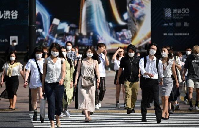 В Токио более 70 человек госпитализировали из-за жары