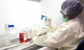 Вакцину против коронавируса компании Афеяна испытают на 30,000 добровольцев