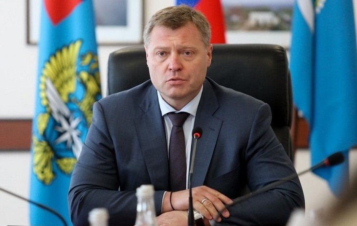 АСТРАХАНЬ. Астраханский губернатор поздравил с профессиональным праздником торговых работников