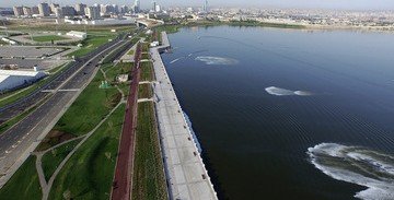 АЗЕРБАЙДЖАН. Озеро Беюк Шор очищают от химикатов