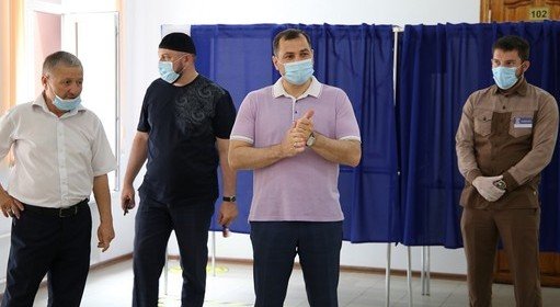 ЧЕЧНЯ. Адлан Динаев: «Претензий к работе избирательных комиссий нет»