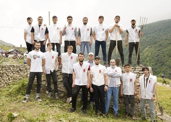 ЧЕЧНЯ. Чеченские молодогвардейцы приняли участие в эко-акциях в селениях Хой и Галанчож