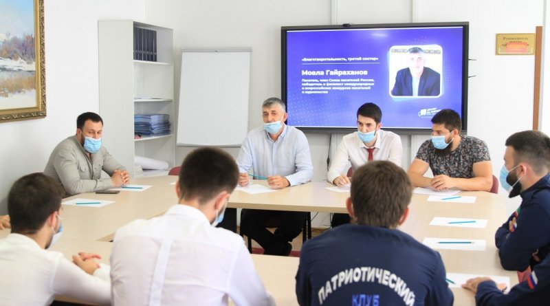 ЧЕЧНЯ. Чеченской молодежи рассказали о путях достижения успеха