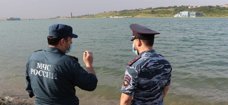 ЧЕЧНЯ. Сотрудниками МЧС и МВД на водоемах Чеченской Республики проводятся профилактические рейды