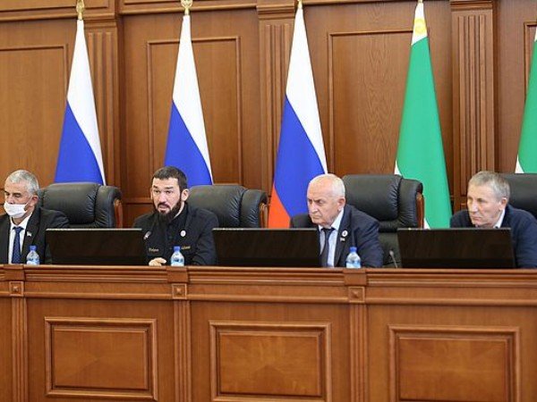 ЧЕЧНЯ. Парламент ЧР закрыл весеннюю сессию принятием десяти республиканских законов