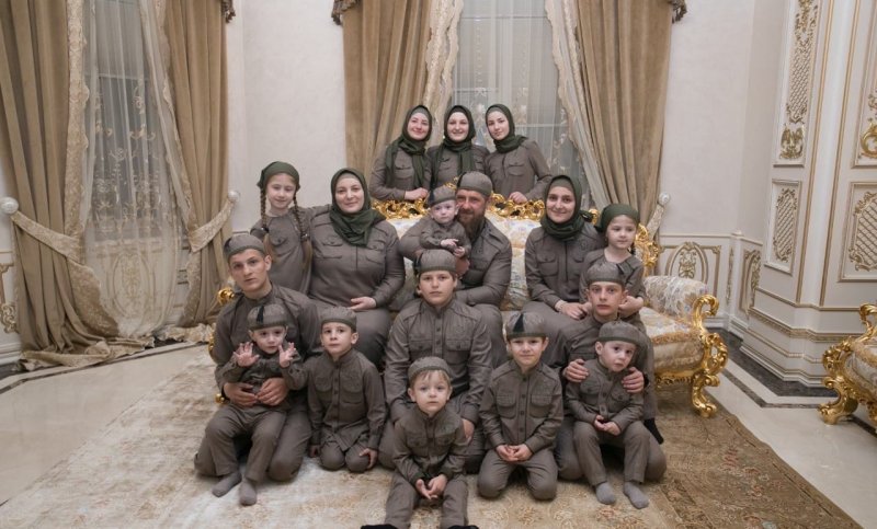 ЧЕЧНЯ. Р. Кадыров Госдепу США: Чеченский институт семьи крепче ваших санкций