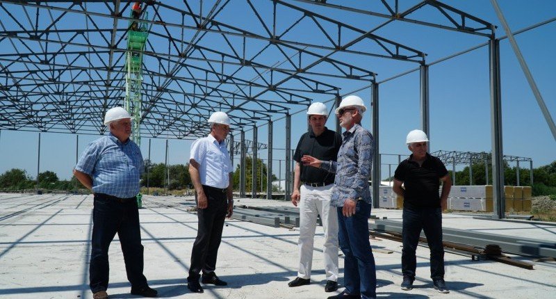 ДАГЕСТАН. В Кизлярском районе строится овоще-фруктохранилище на 4 тысячи тонн