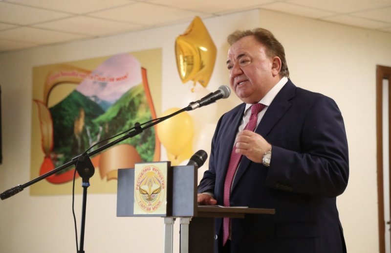 ИНГУШЕТИЯ. Махмуд-Али Калиматов открыл две новые школы в Ингушетии