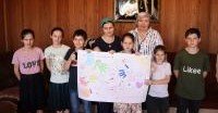 ИНГУШЕТИЯ. В Ингушетии поздравили многодетных родителей с Днем семьи и преподнесли им сладкие подарки