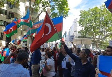 КАРАБАХ. Представители азербайджанской диаспоры во Франции провели акцию протеста против провокаций Армении (ВИДЕО)