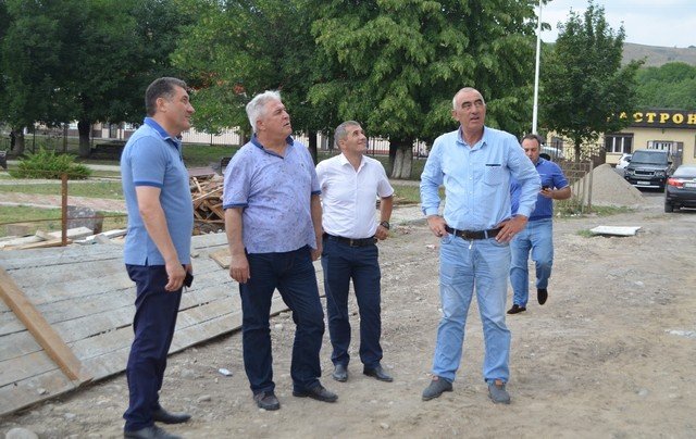 КБР. В Баксанском районе проверили ремонтные работы в сельских ДК