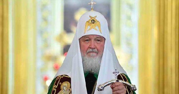Патриарх Кирилл призвал игумению Феофанию отказаться от роскошного Mercedes