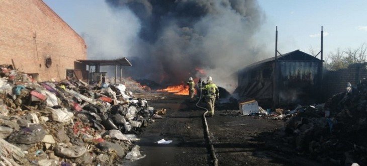 АСТРАХАНЬ. В Астрахани опять горел мусор