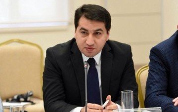 АЗЕРБАЙДЖАН. Хикмет Гаджиев: Азербайджан беспокоит вооружение Армении