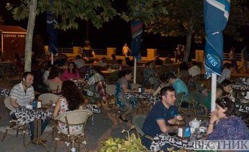 АЗЕРБАЙДЖАН. В Азербайджане открылись летние кафе и рестораны