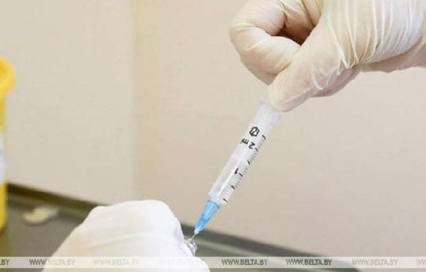 Беларусь первой получит российскую вакцину от коронавируса