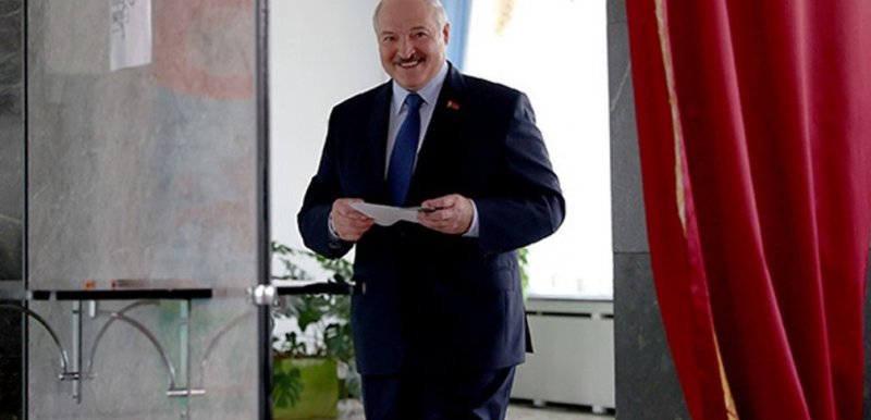 ЧЕЧНЯ. Александр Лукашенко лидирует в президентской гонке
