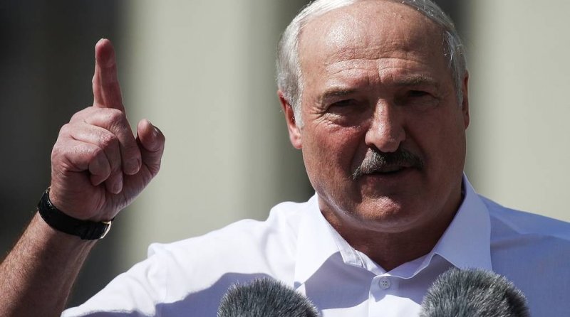 ЧЕЧНЯ. Лукашенко считает, что бастующие на предприятиях в Белоруссии "погоду не делают"