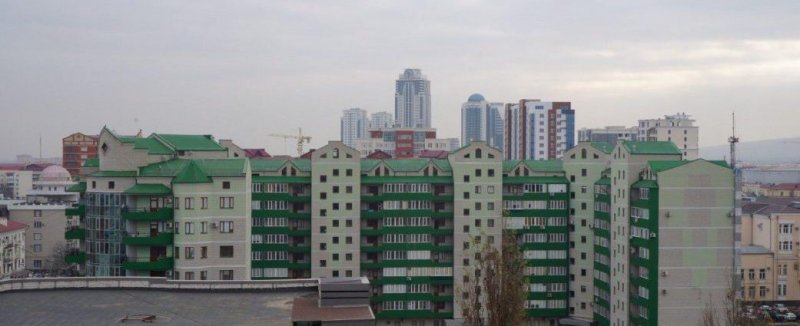 ЧЕЧНЯ. Специалисты министерства строительства и жилищно-коммунального хозяйства Чеченской Республики ведут регулярный мониторинг проведения мероприятий капремонта многоквартирных домов.