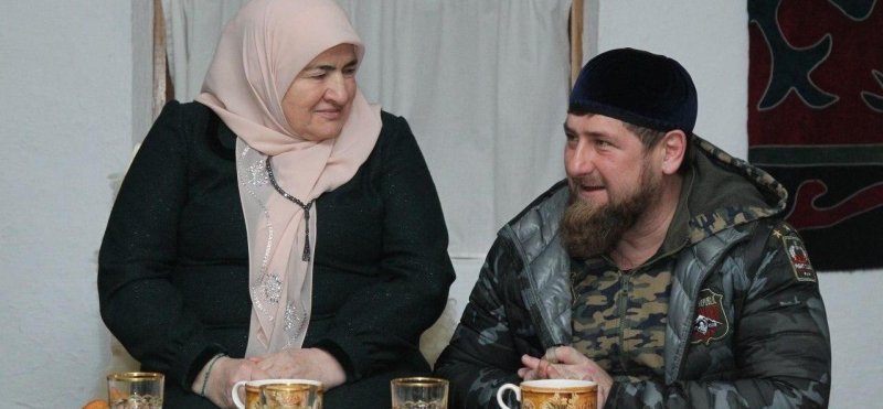 ЧЕЧНЯ. Рамзан Кадыров: Мама является примером бескорыстного служения идеалам добра и милосердия