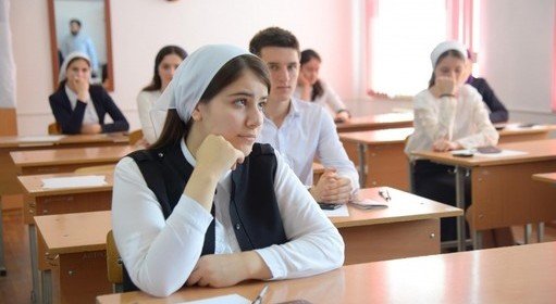 ЧЕЧНЯ. В ЧР количество обучающихся в третью смену снизилось на 1,6 тысячи человек