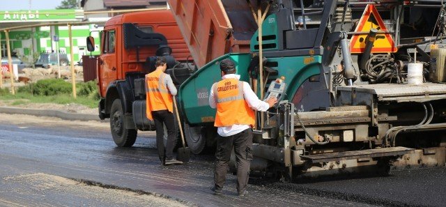 ЧЕЧНЯ. В Грозном продолжаются ремонтные работы в рамках «дорожного» нацпроекта