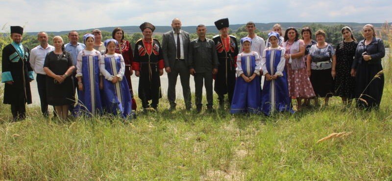 ЧЕЧНЯ. В станице Червленной состоялся День русской и казачьей культуры