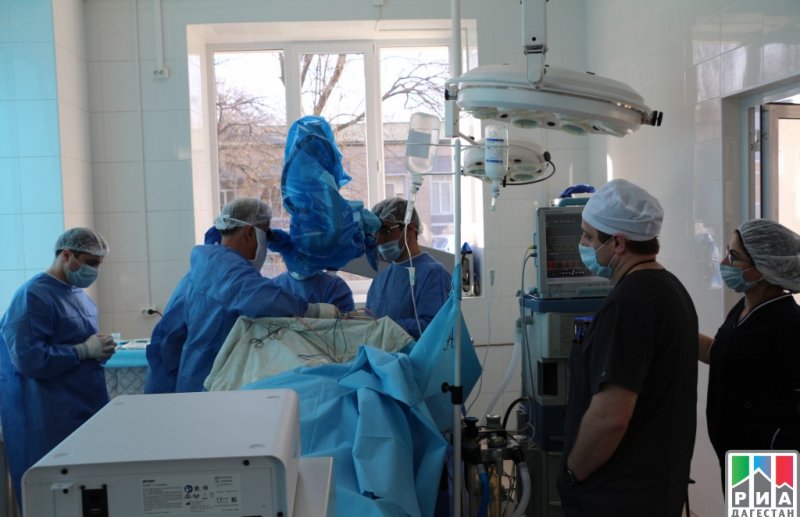 ДАГЕСТАН. Дагестанские нейрохирурги прооперировали пациента с двумя сложными патологиями