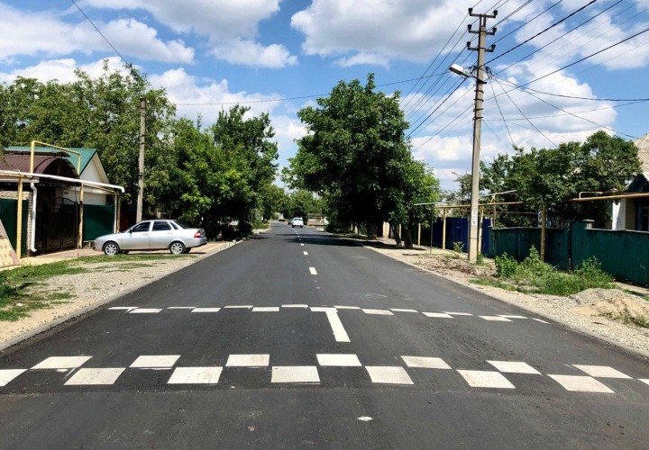 КЧР. В Черкесске завершается ремонт городских автодорог и обустройство пешеходных тротуаров