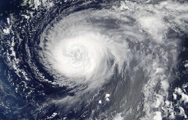 На Дальний Восток движется тайфун "Хагупит"