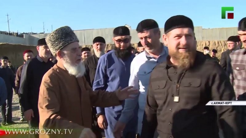 Рамзан Кадыров провел праздник Ид аль-Адха с семьей в Ахмат-Юрте (Видео).