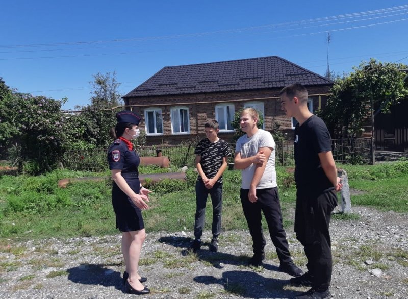 С. ОСЕТИЯ. В Ардонском районе проведены беседы с несовершеннолетними ребятами о важности соблюдения Правил дорожного движения