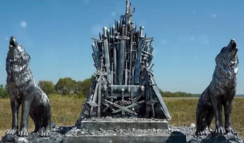 СТАВРОПОЛЬЕ. На Ставрополье потребовали демонтировать «трон Вестероса»