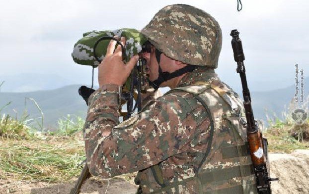Азербайджан пытается осуществить укрепительные работы, что пресекается Вооруженными силами Армении