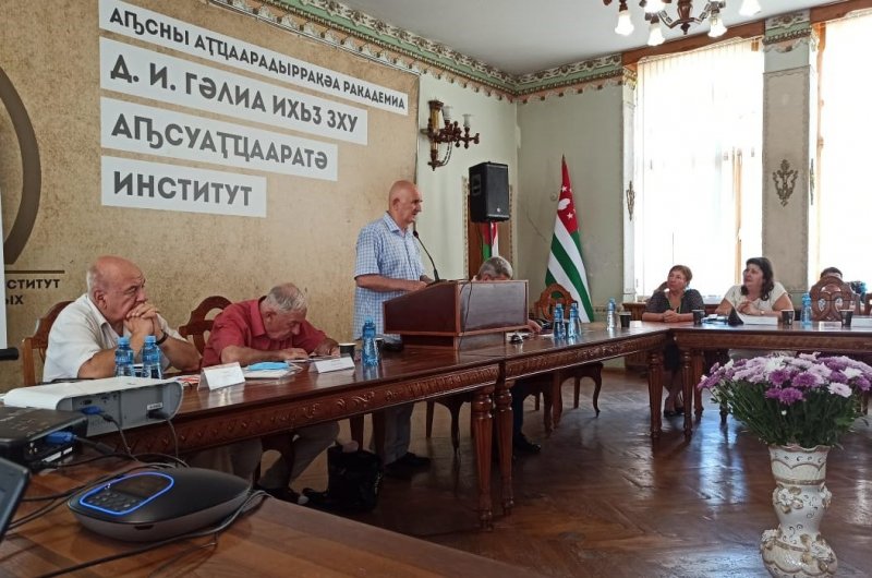 ЧЕЧНЯ. И. Мунаев  на международном форуме рассказал о формировании чеченских Илли