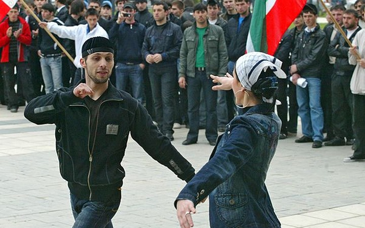 ЧЕЧНЯ.  В Чечне издали Кодекс поведения молодежи за пределами республики