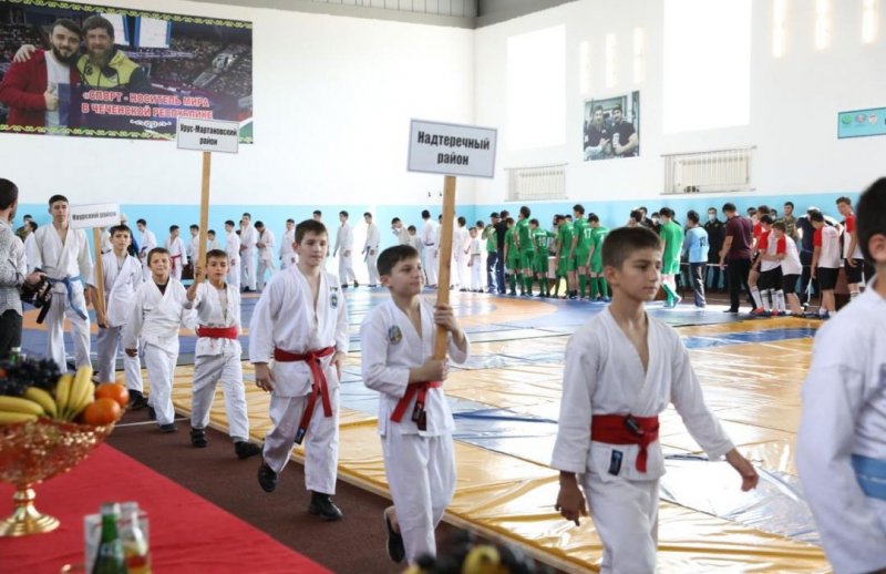 ЧЕЧНЯ. В селе Беной прошел спортивный фестиваль