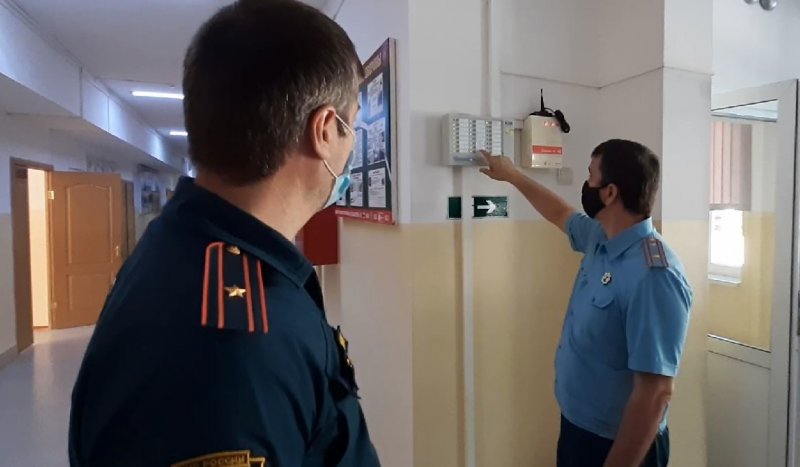 ЧЕЧНЯ. В школах Чеченской Республики проведены пожарно-тактические учения
