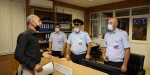 ЧЕЧНЯ.  В рамках «Гражданского мониторинга» представители общественности посетили МВД по Чеченской Республике.