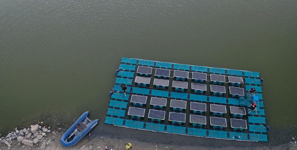 ДАГЕСТАН. На озере Ак-Гёль в Махачкале запустили плавучую систему для аэрации воды
