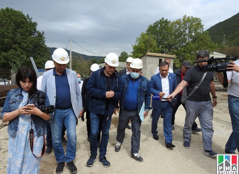 ДАГЕСТАН. Премьер-министр Дагестана Артем Здунов побывал с визитом в Сергокалинском районе
