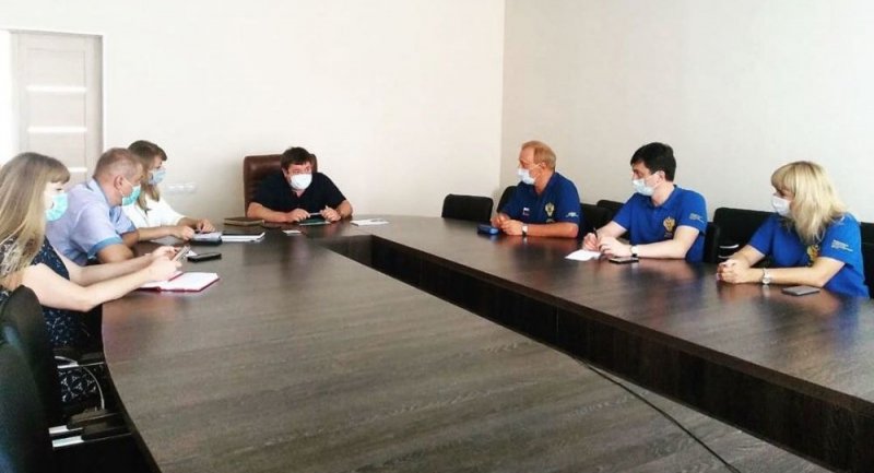 КРЫМ. Прибывшие в Крым специалисты ФМБА приступят к работе в Симферопольской клинической больнице №7 с 19 сентября