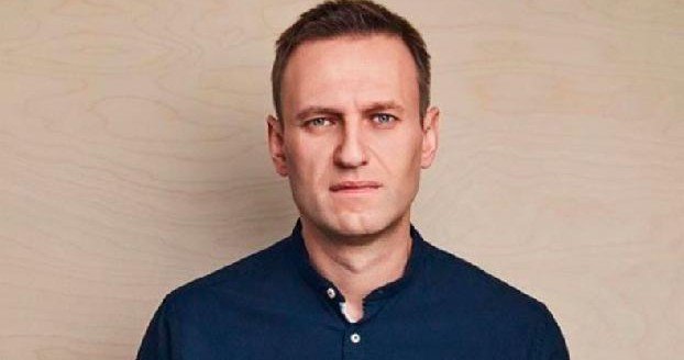 Приставы наложили арест на квартиру Алексея Навального