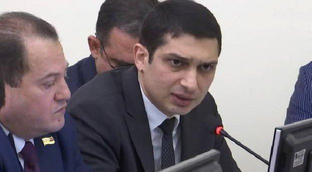Простая коррупционная схема: РФ письменно выразила свое недовольство представителю Армении Гегаму Варданяну